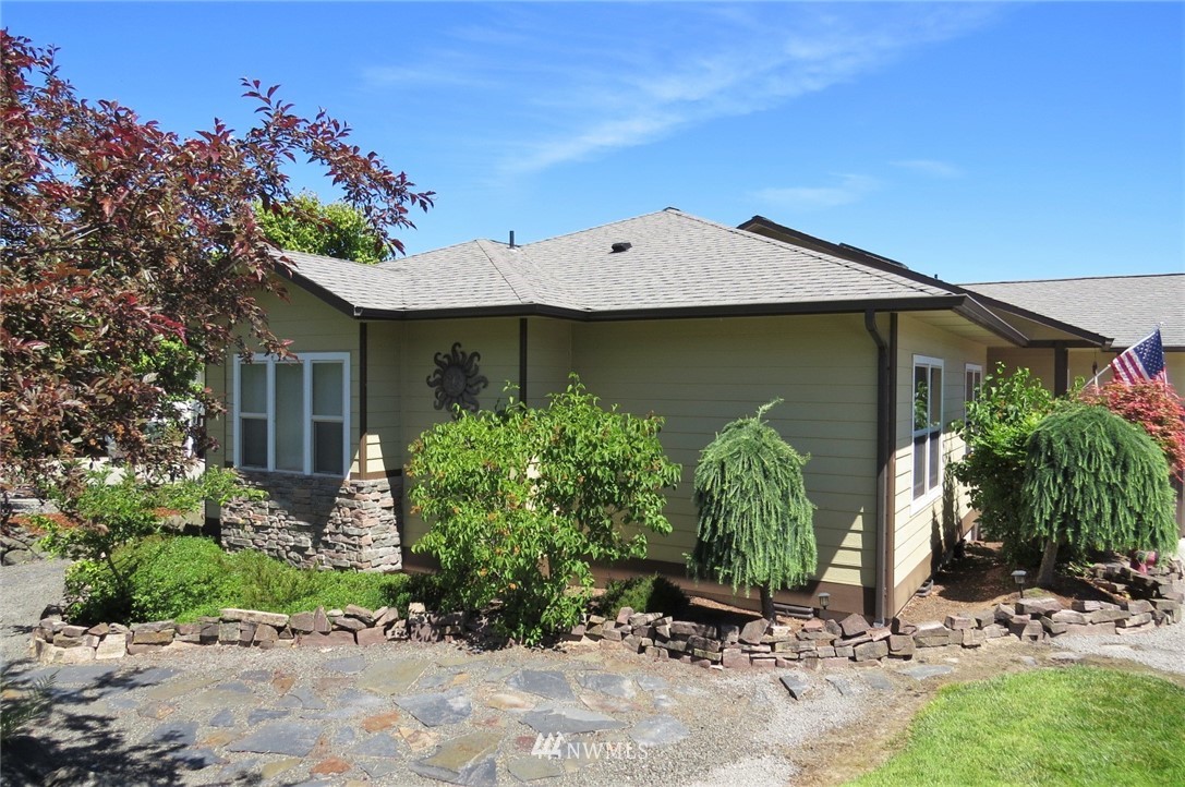 1205 Rook Drive Port Angeles, WA 98362 - Photo 3 of 25 Gallery Image 3