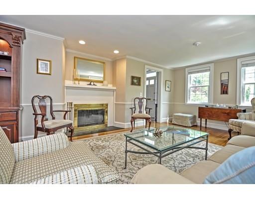 24 Pilgrim Road Wellesley, MA 02481 - Photo 4 of 29 Gallery Image 4