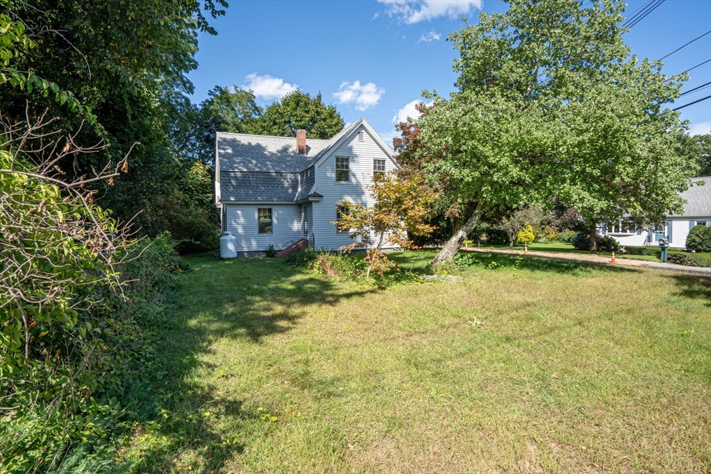 83 Allen Road Billerica, MA 01821 - Photo 4 of 16