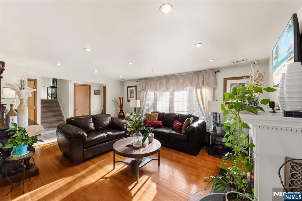 224 Highway 206 Chester, NJ 07930 - Photo 14 of 50