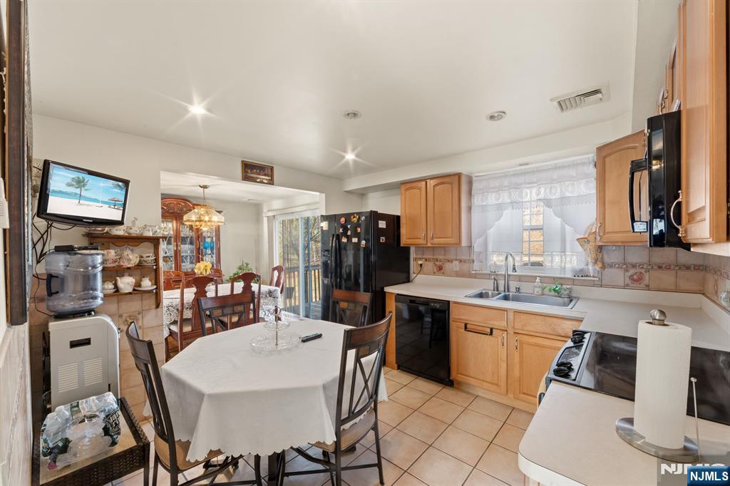 224 Highway 206 Chester, NJ 07930 - Photo 19 of 50