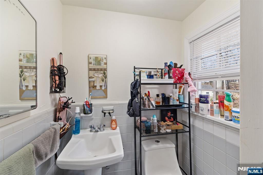 224 Highway 206 Chester, NJ 07930 - Photo 26 of 50