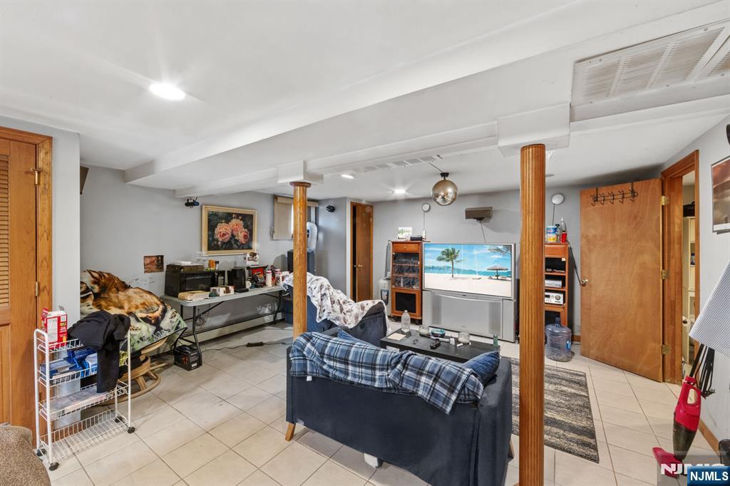 224 Highway 206 Chester, NJ 07930 - Photo 42 of 50