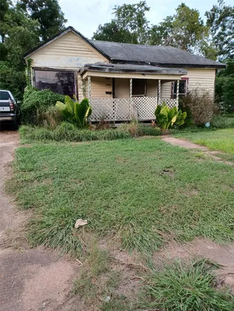 $85,000 | 1106 West Milam Street, Wharton, TX 77488