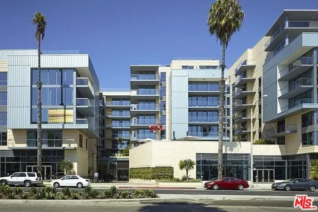 $13,500 | 1755 Ocean Avenue, Unit 610, Santa Monica, CA 90401