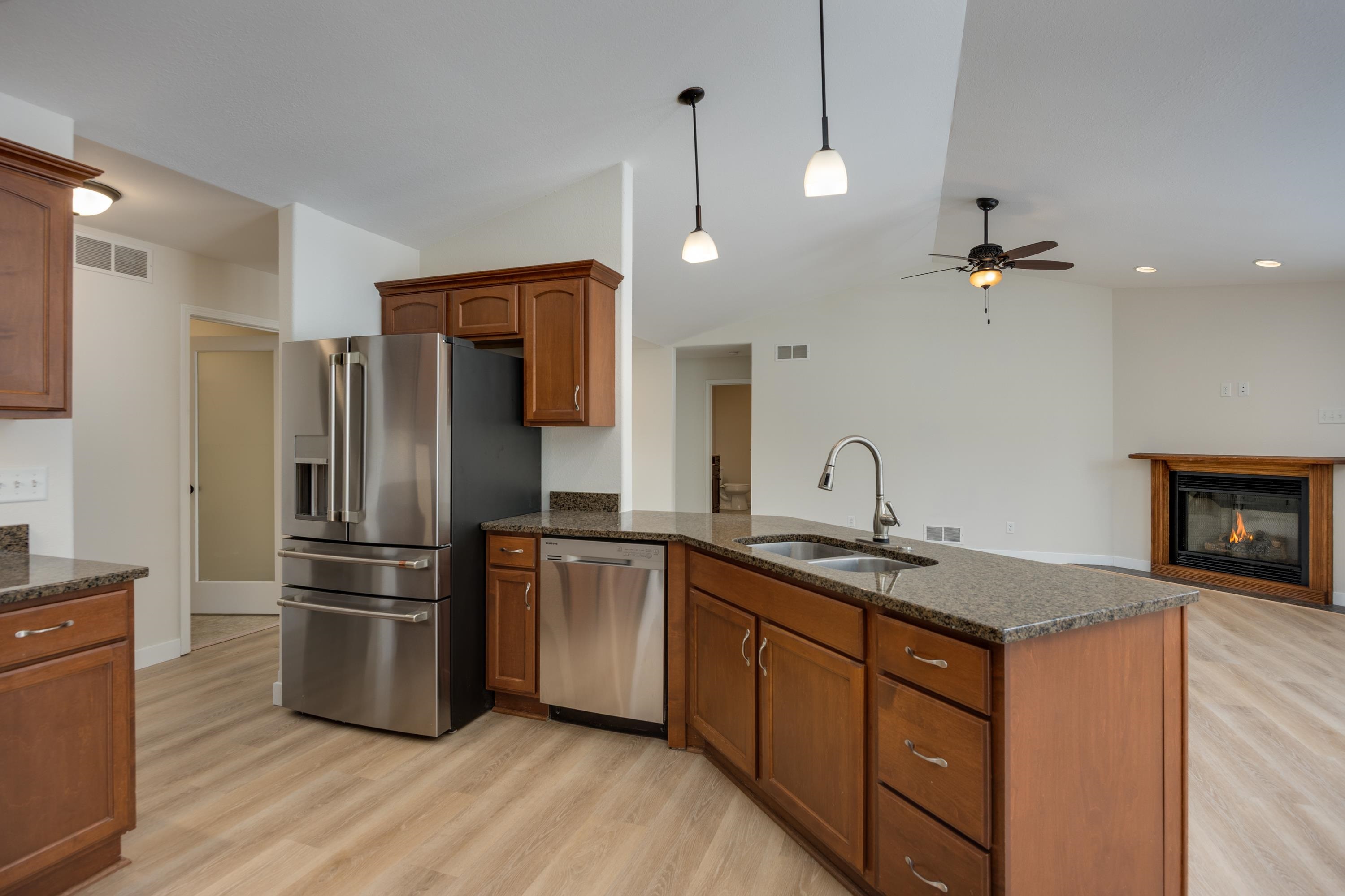 4433 Memorial Circle Windsor, WI 53598 - Photo 13 of 40