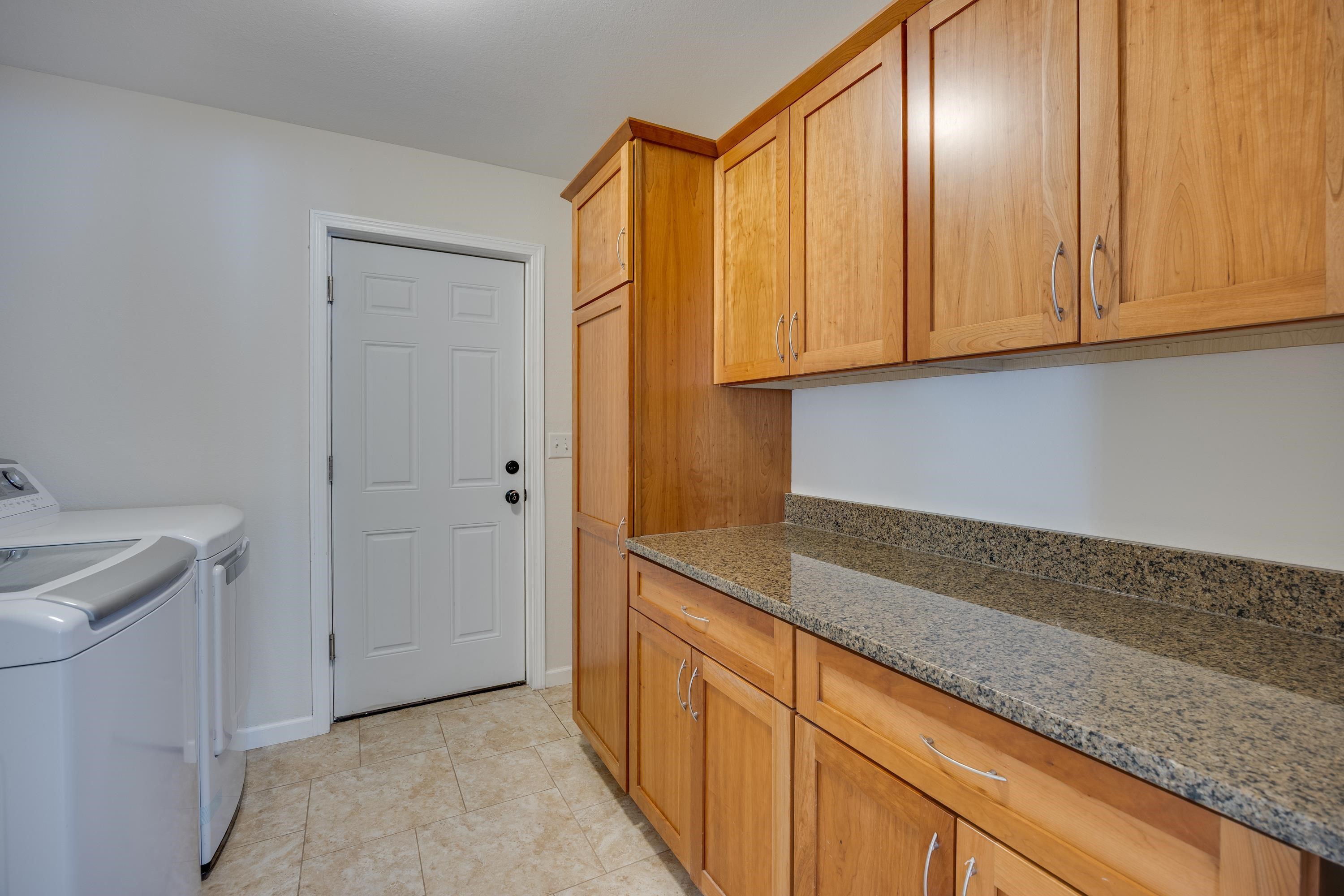 4433 Memorial Circle Windsor, WI 53598 - Photo 27 of 40