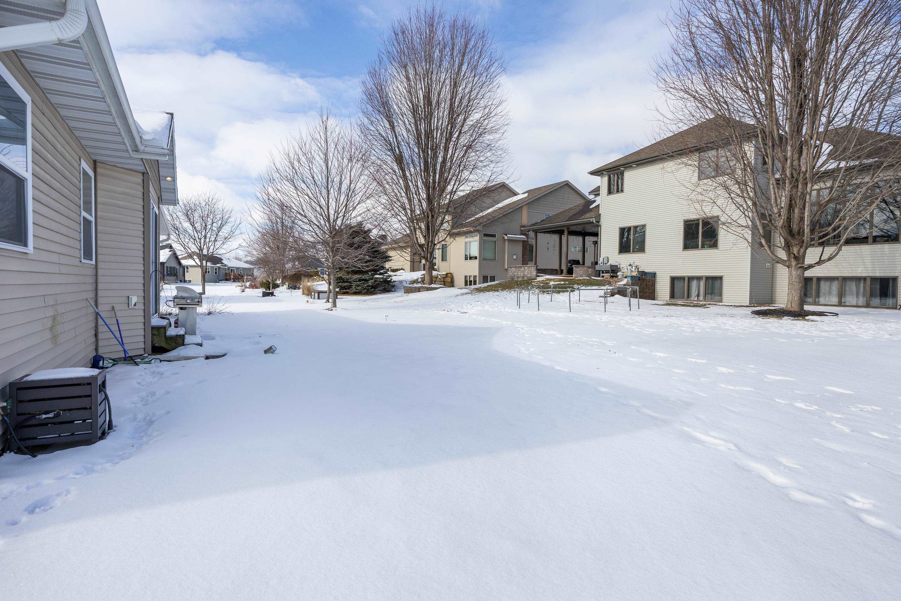 4433 Memorial Circle Windsor, WI 53598 - Photo 35 of 40