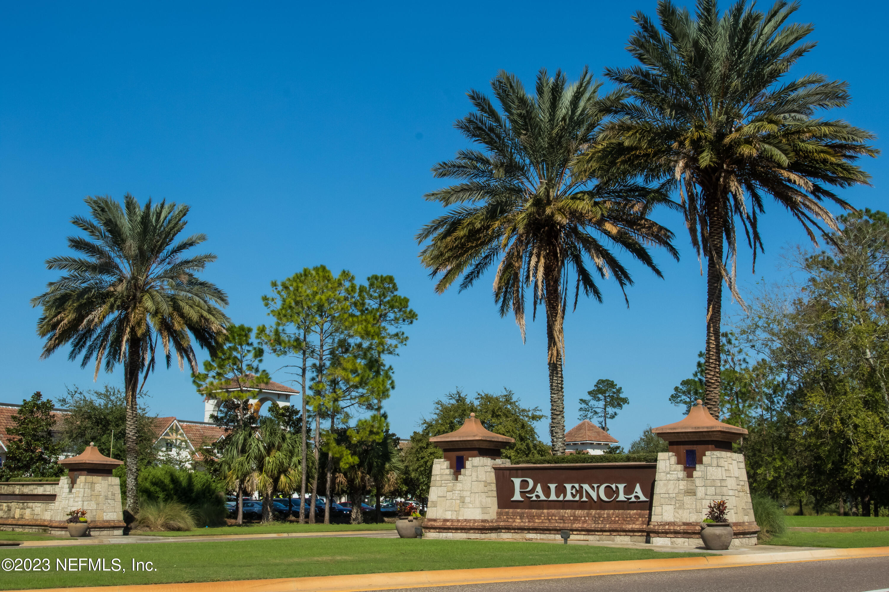 77 Glorieta Drive St. Augustine, FL 32095 - Photo 43 of 67 a sign that is sitting on the side of a road