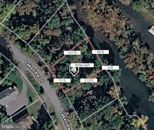 $49,900 | 1231 Lakeview Drive, Cross Junction, VA 22625