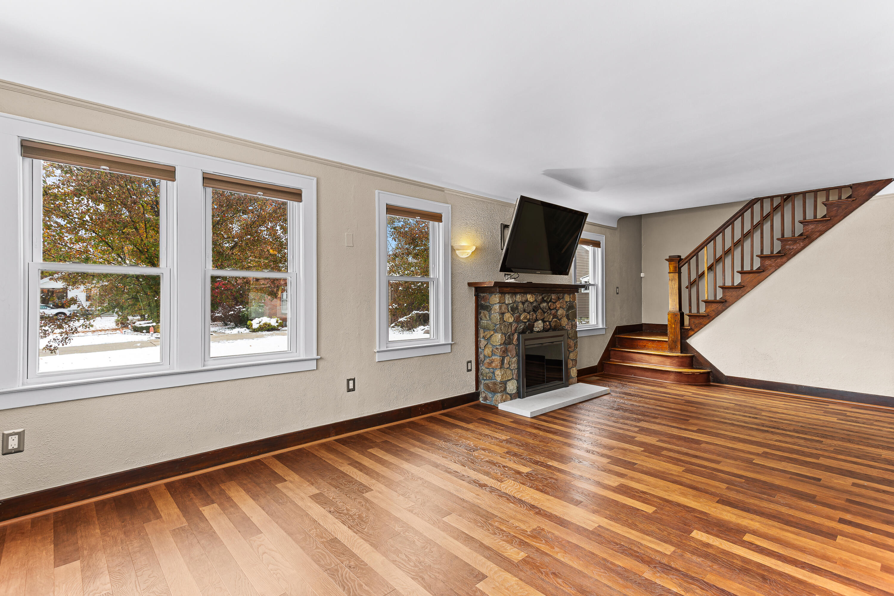 38 Riverside Drive Mount Clemens, MI 48043 - Photo 20 of 45 IMG_8208