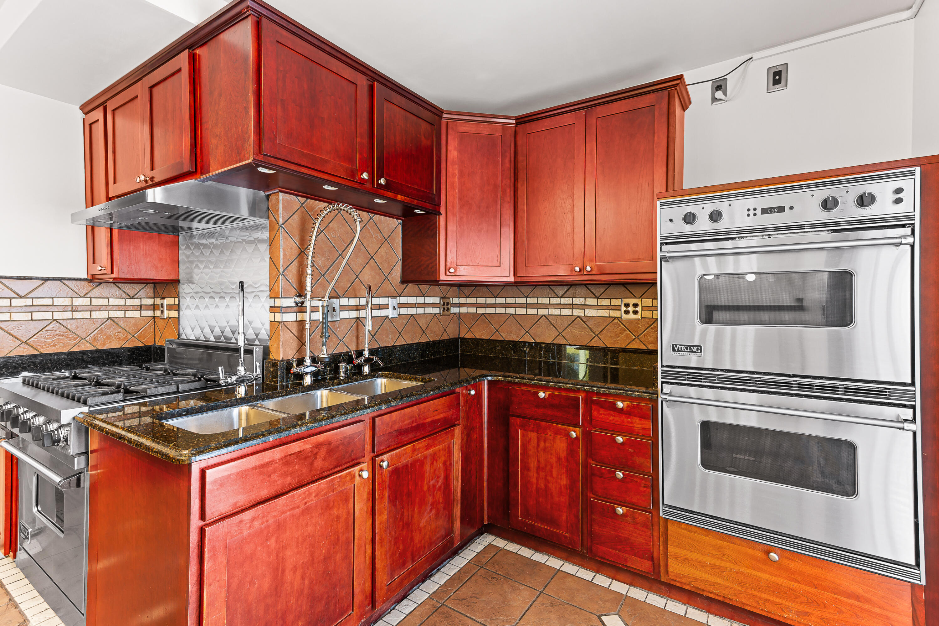 38 Riverside Drive Mount Clemens, MI 48043 - Photo 33 of 45 IMG_8250