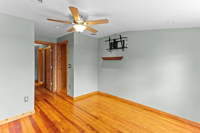 $300,000 | 38 Riverside Drive, Mount Clemens, MI 48043