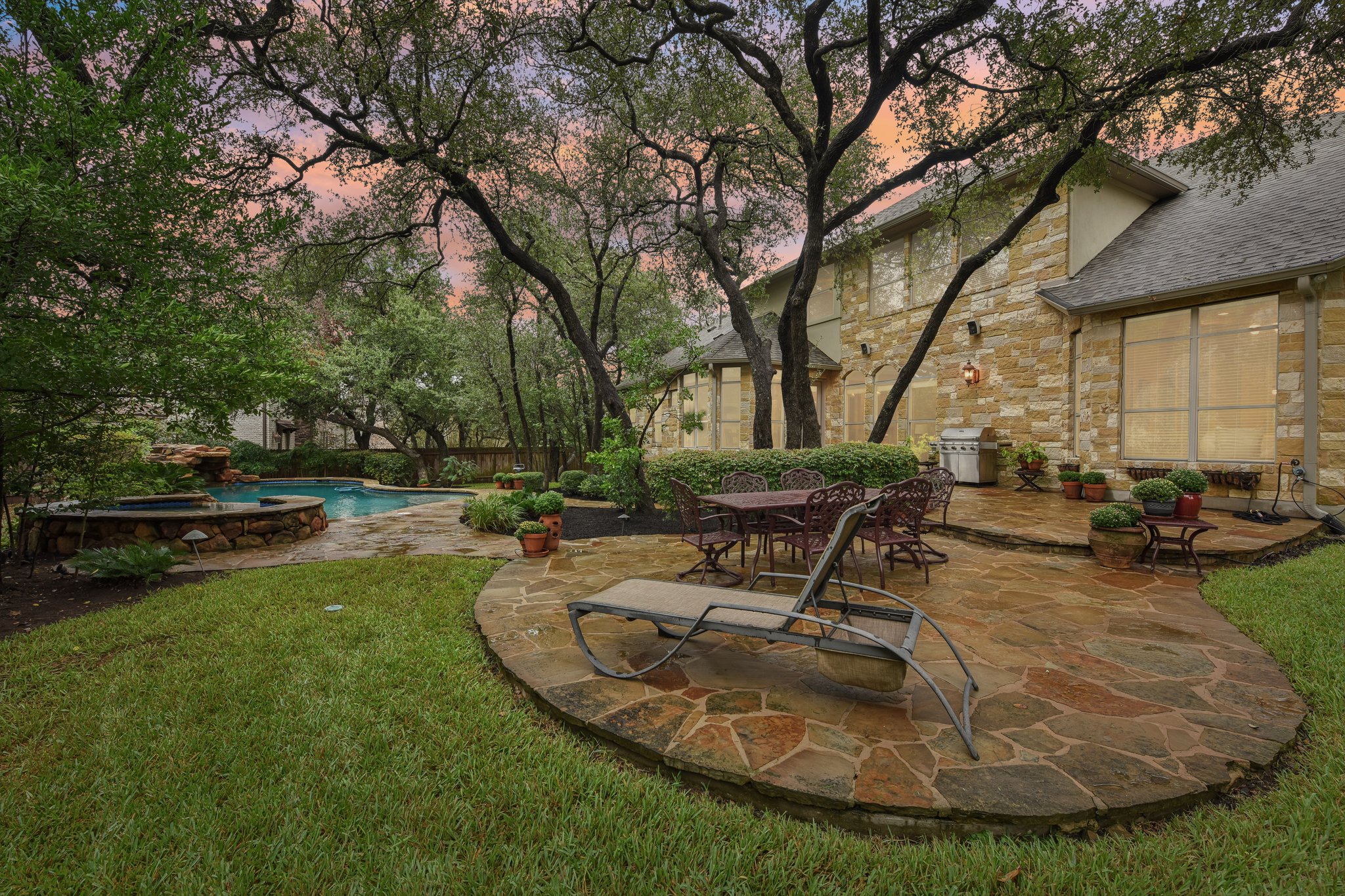 11008 Sierra Ridge Court Austin, TX 78739 - Photo 25 of 28 Gallery Image 25