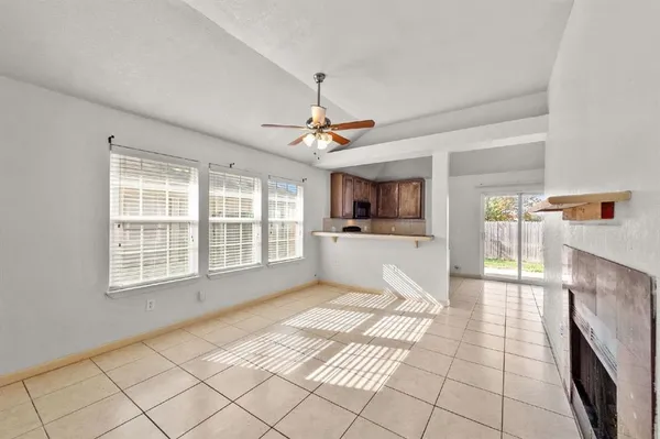 $1,800 | 8510 Gatlinburg Drive, Fort Worth, TX 76123