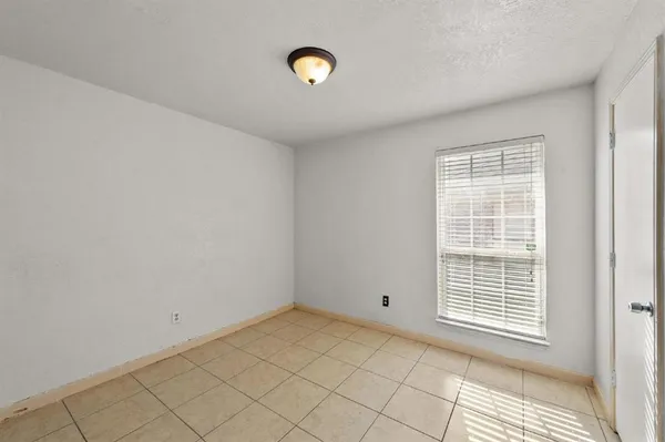 $1,800 | 8510 Gatlinburg Drive, Fort Worth, TX 76123