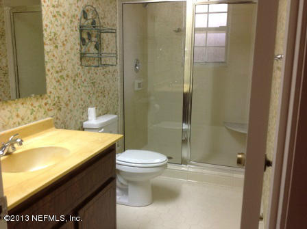 2715 Orange Picker Road Jacksonville, FL 32223 - Photo 17 of 22 Second Bath