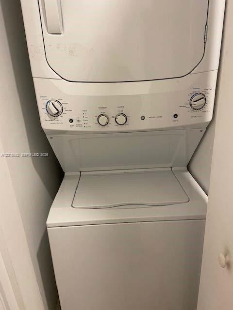 45 Southwest 9th Street, Unit 1007 Miami, FL 33130 - Photo 25 of 63