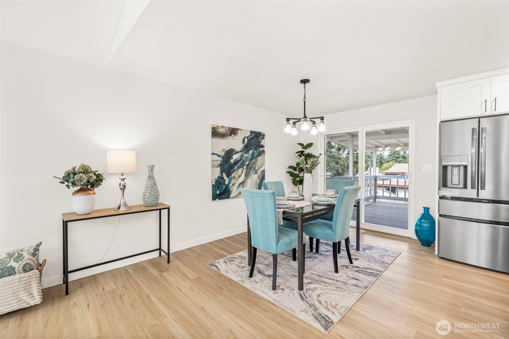 2214 Southeast 21st Street Renton, WA 98055 - Photo 5 of 40