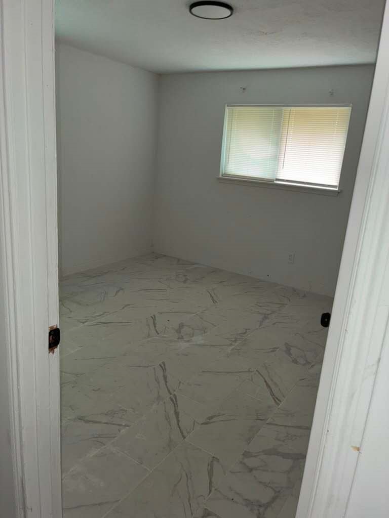 1918 Hampton Street Houston, TX 77088 - Photo 22 of 23
