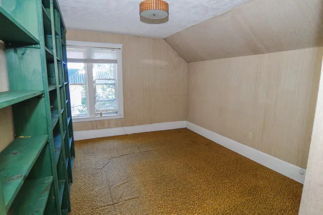 $135,000 | 14 School Street, Dexter, ME 04930