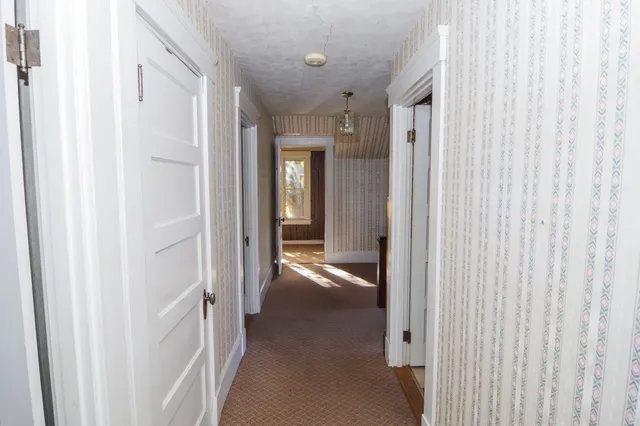 $135,000 | 14 School Street, Dexter, ME 04930