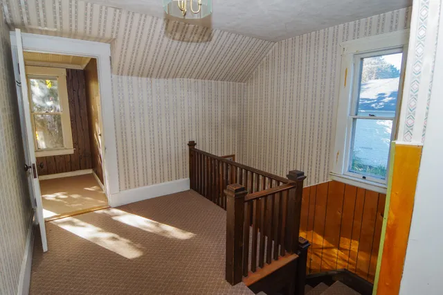 $135,000 | 14 School Street, Dexter, ME 04930