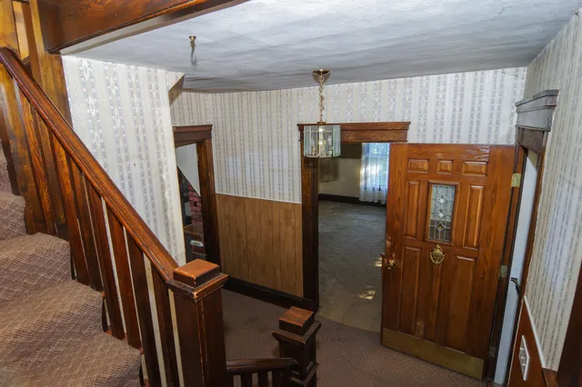 $135,000 | 14 School Street, Dexter, ME 04930