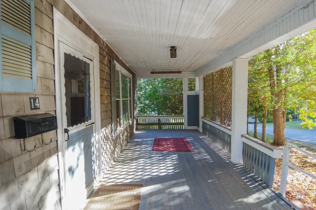 $135,000 | 14 School Street, Dexter, ME 04930