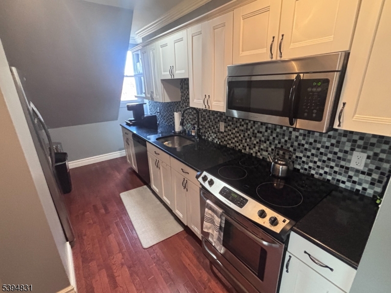 4 Perry Street Morristown, NJ 07960 - Photo 35 of 39