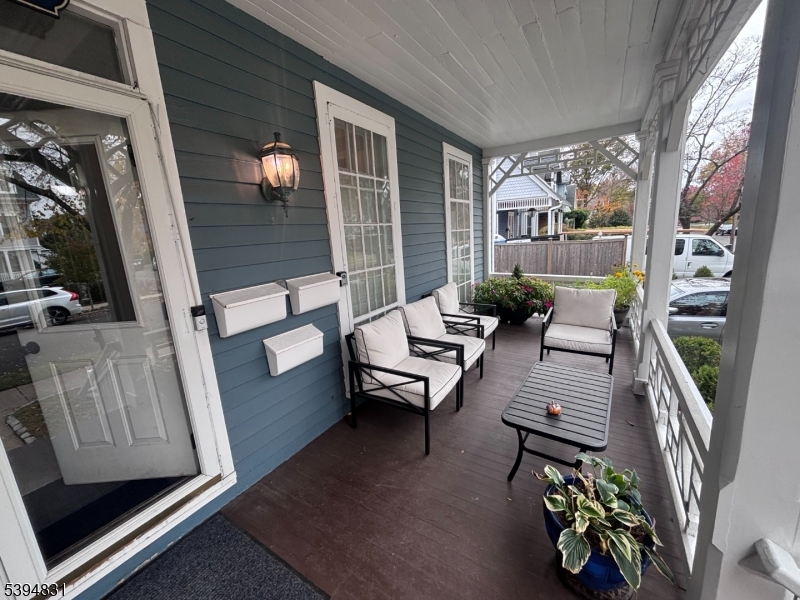 4 Perry Street Morristown, NJ 07960 - Photo 4 of 39