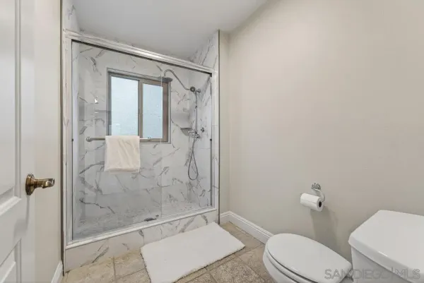 $5,750 | 12242 Paseo Lucido, Unit B, San Diego, CA 92128