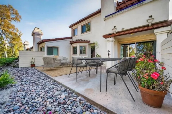 $5,750 | 12242 Paseo Lucido, Unit B, San Diego, CA 92128