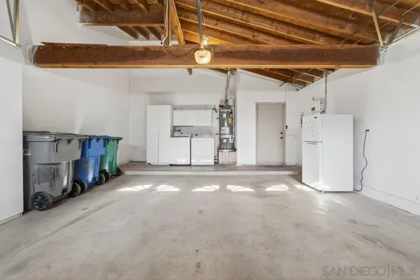 $5,750 | 12242 Paseo Lucido, Unit B, San Diego, CA 92128