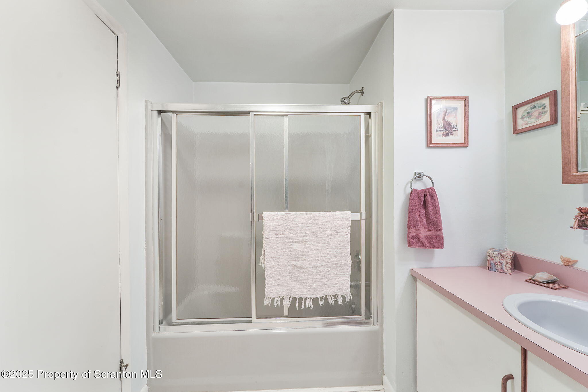 1023 McCormick Road Brackney, PA 18812 - Photo 17 of 25 Full Bathroom