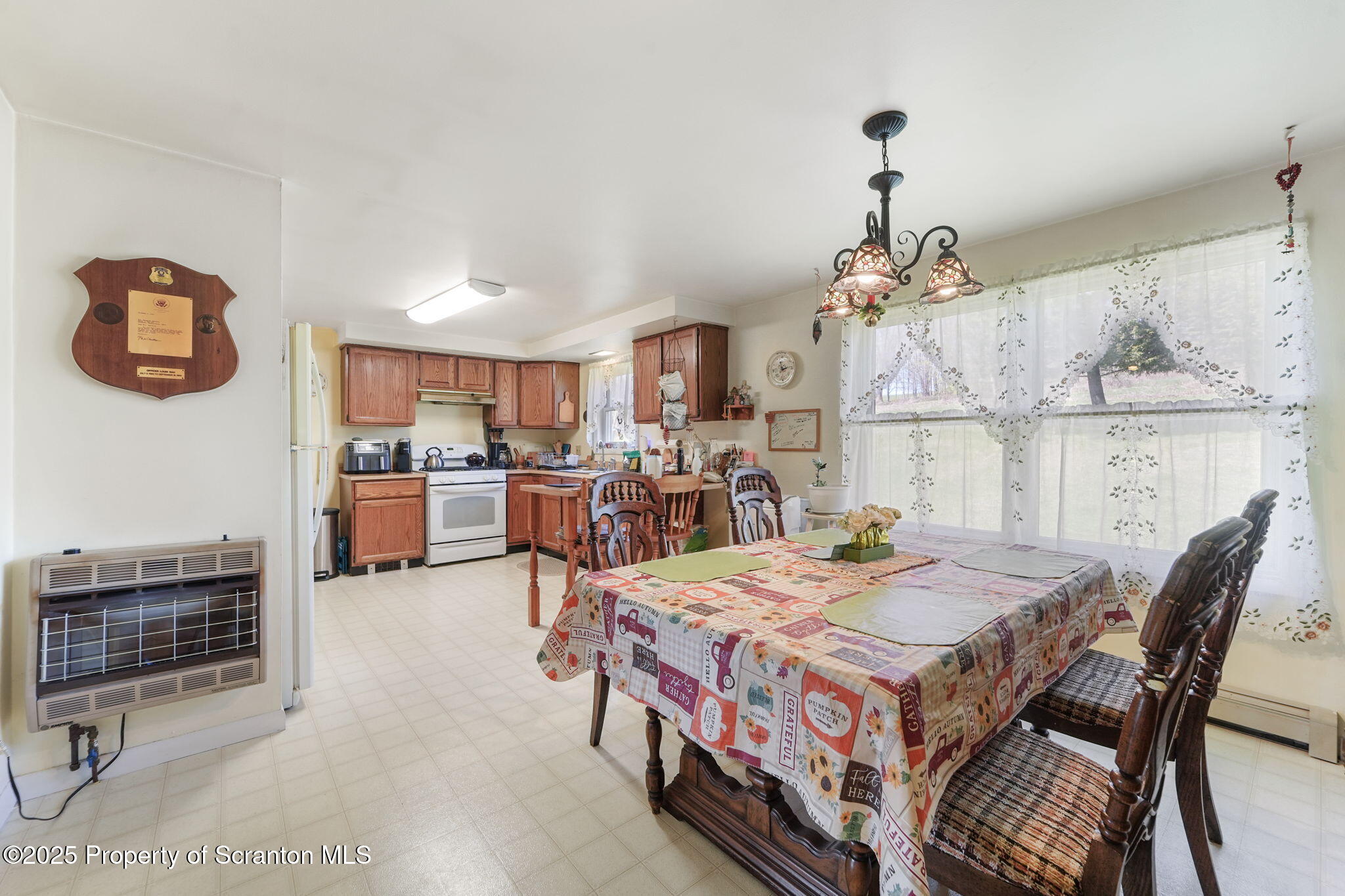 1023 McCormick Road Brackney, PA 18812 - Photo 6 of 25 Kitchen