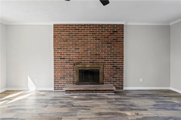 $214,950 | 6810 Fairlane Drive, Kansas City, MO 64134