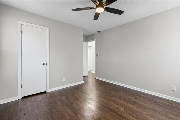 $214,950 | 6810 Fairlane Drive, Kansas City, MO 64134