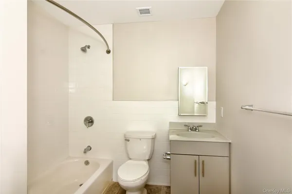 $1,795 | 56 Prospect Street, Unit 406, Yonkers, NY 10701
