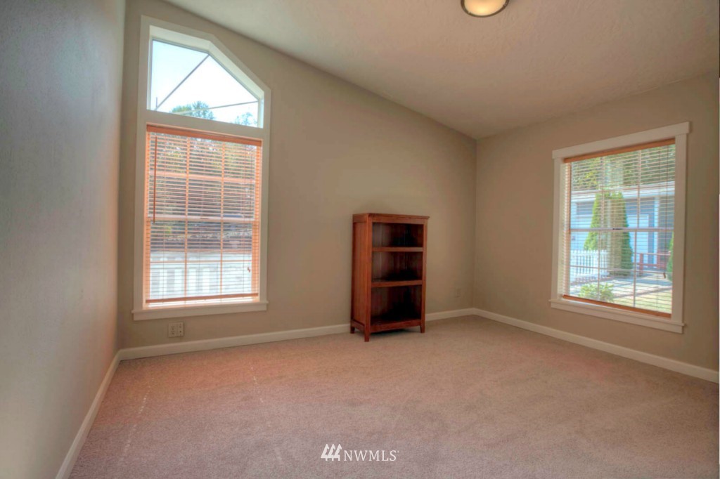 20602 Southeast 158th Street Renton, WA 98059 - Photo 14 of 15 Gallery Image 14