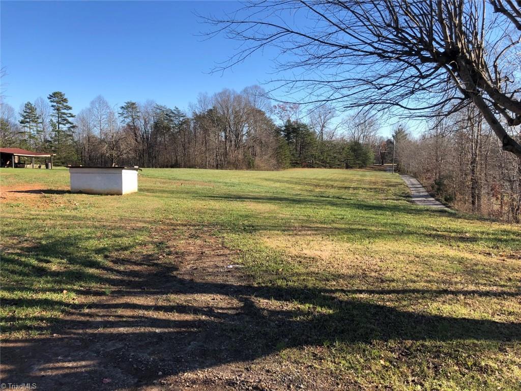 833 Red Brush Road Mount Airy, NC 27030 - Photo 13 of 47 Gallery Image 13