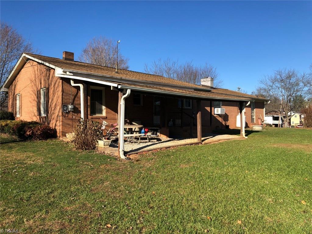 833 Red Brush Road Mount Airy, NC 27030 - Photo 18 of 47 Gallery Image 18