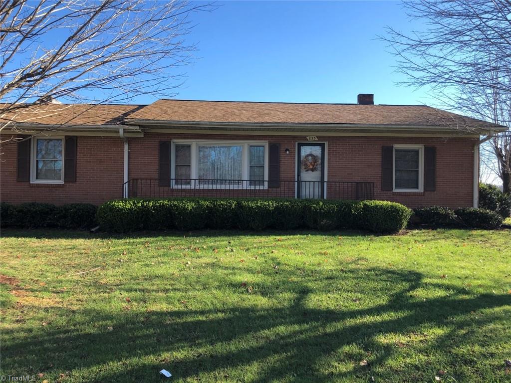 833 Red Brush Road Mount Airy, NC 27030 - Photo 6 of 47 Gallery Image 6