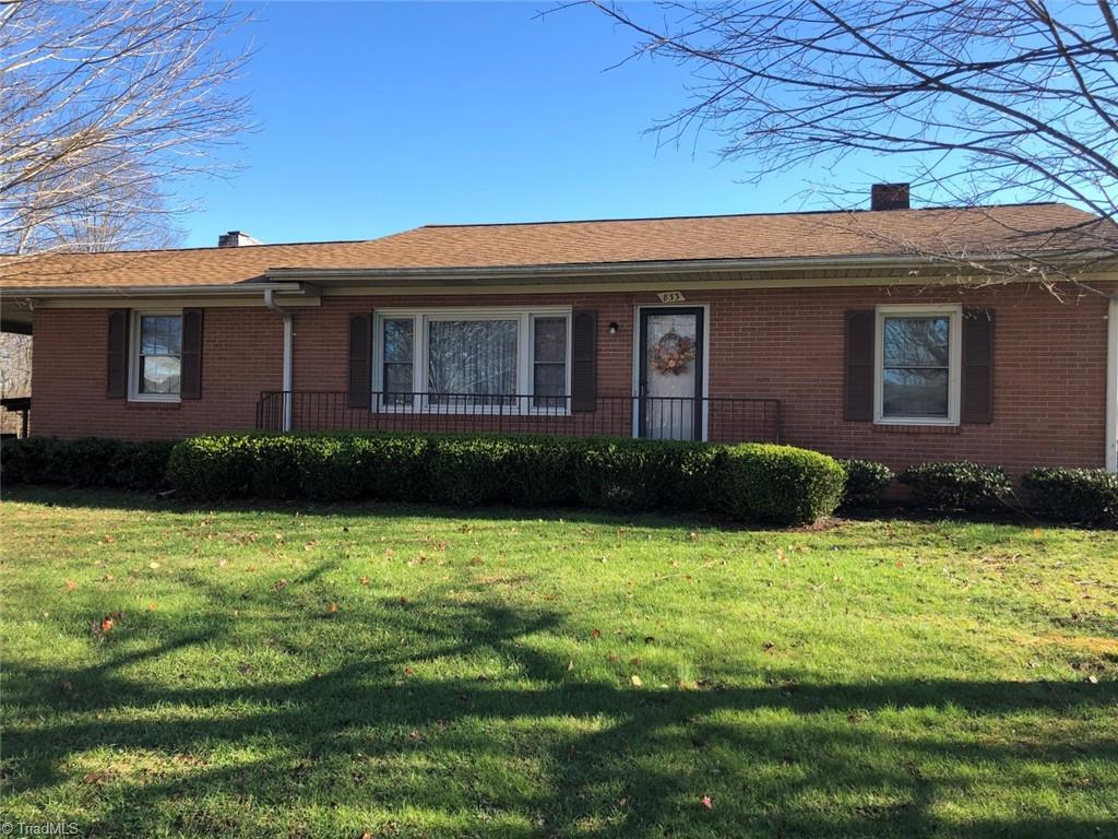 833 Red Brush Road Mount Airy, NC 27030 - Photo 7 of 47 Gallery Image 7