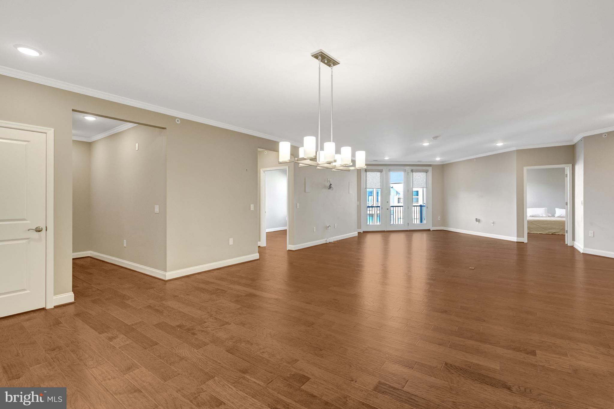 23631 Havelock Walk Terrace, Unit 404 Ashburn, VA 20148 - Photo 17 of 51 Living Area