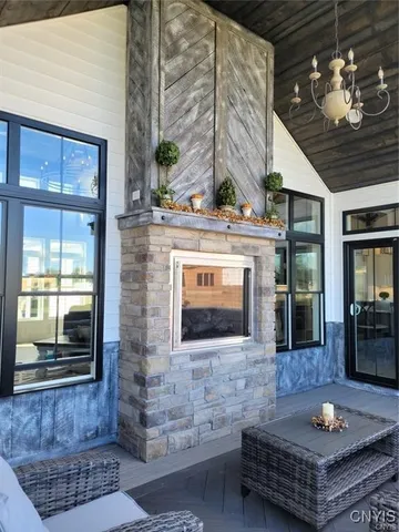 $796,200 | 3 North Hayes Road, Lysander, NY 13027