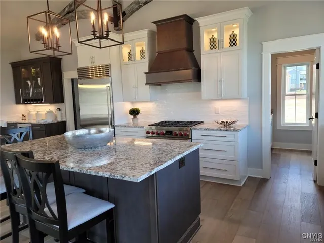 $796,200 | 3 North Hayes Road, Lysander, NY 13027