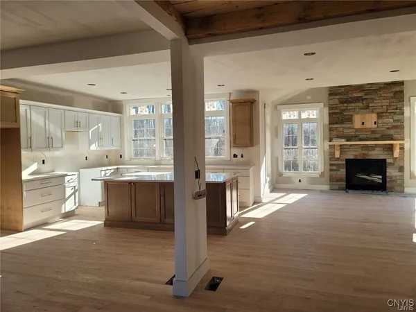 $796,200 | 3 North Hayes Road, Lysander, NY 13027