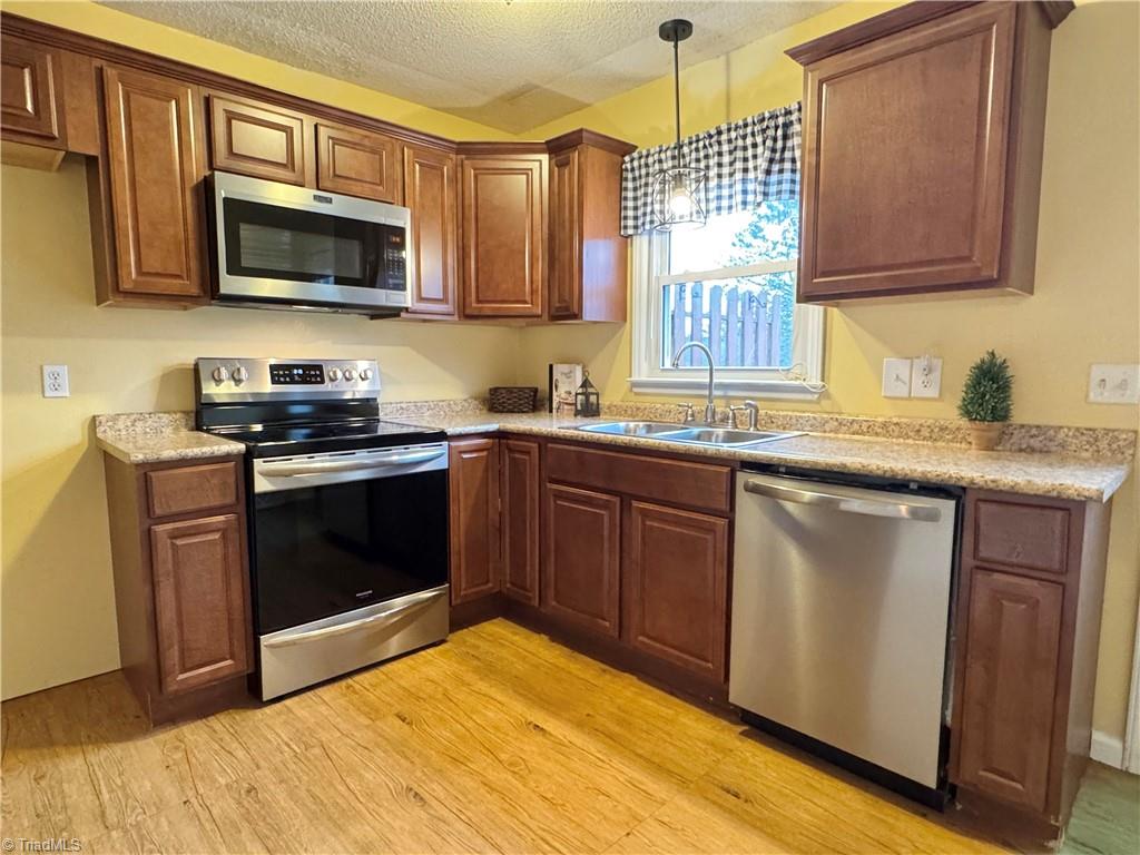 1099 Cresthaven Road Lewisville, NC 27023 - Photo 12 of 24