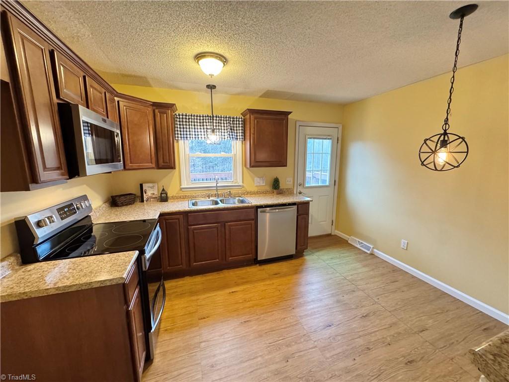 1099 Cresthaven Road Lewisville, NC 27023 - Photo 14 of 24